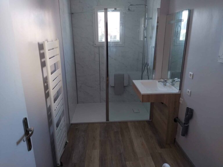 Projet de salle de bain réalisé à Amiens par Lecomte Eric